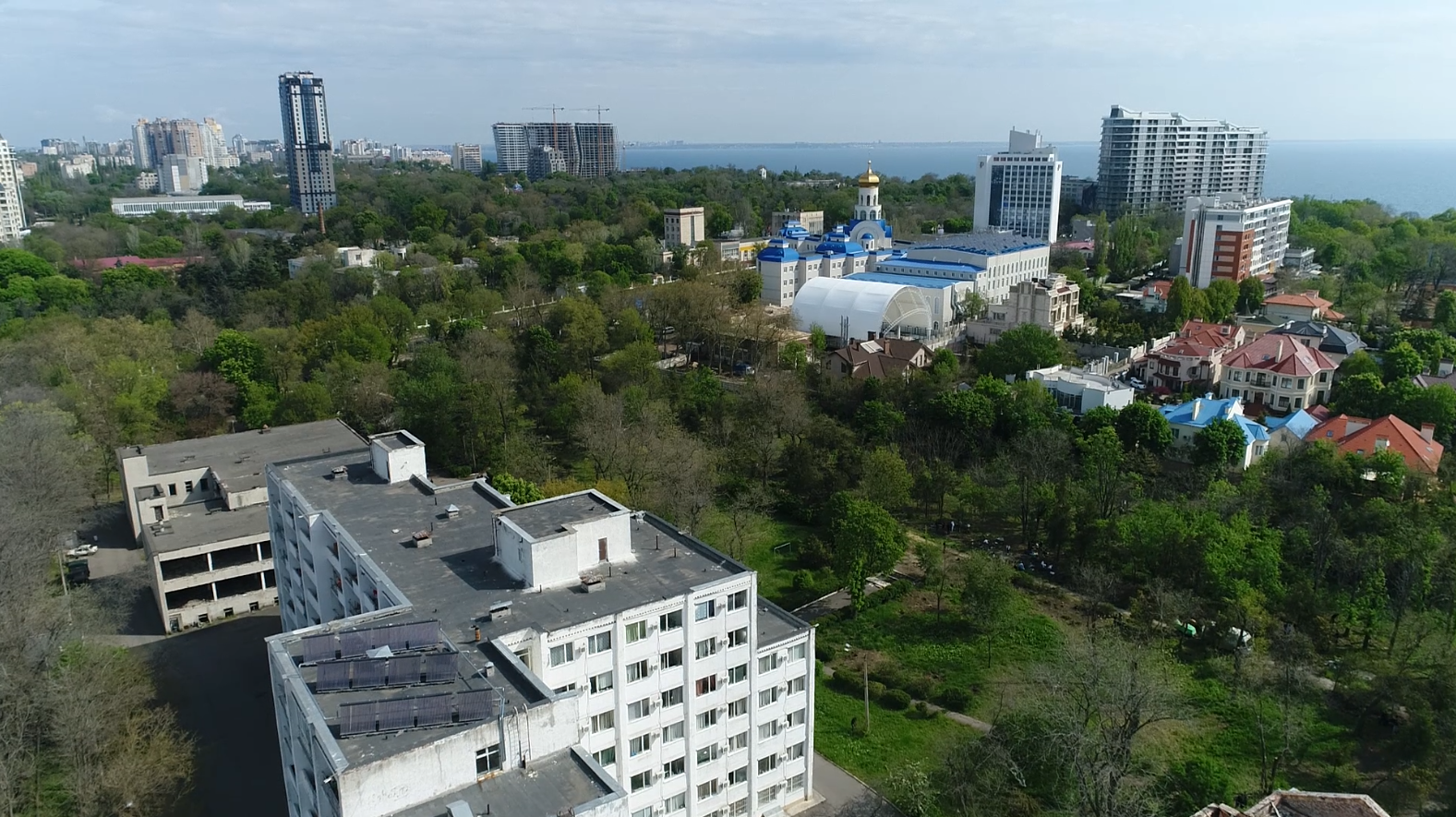 Одесское новое видео. Санаторий Межрейсовая база моряков Одесса. Новая Одесса Украина. Кивалов Одесса. Хаотичная застройка Одесса.